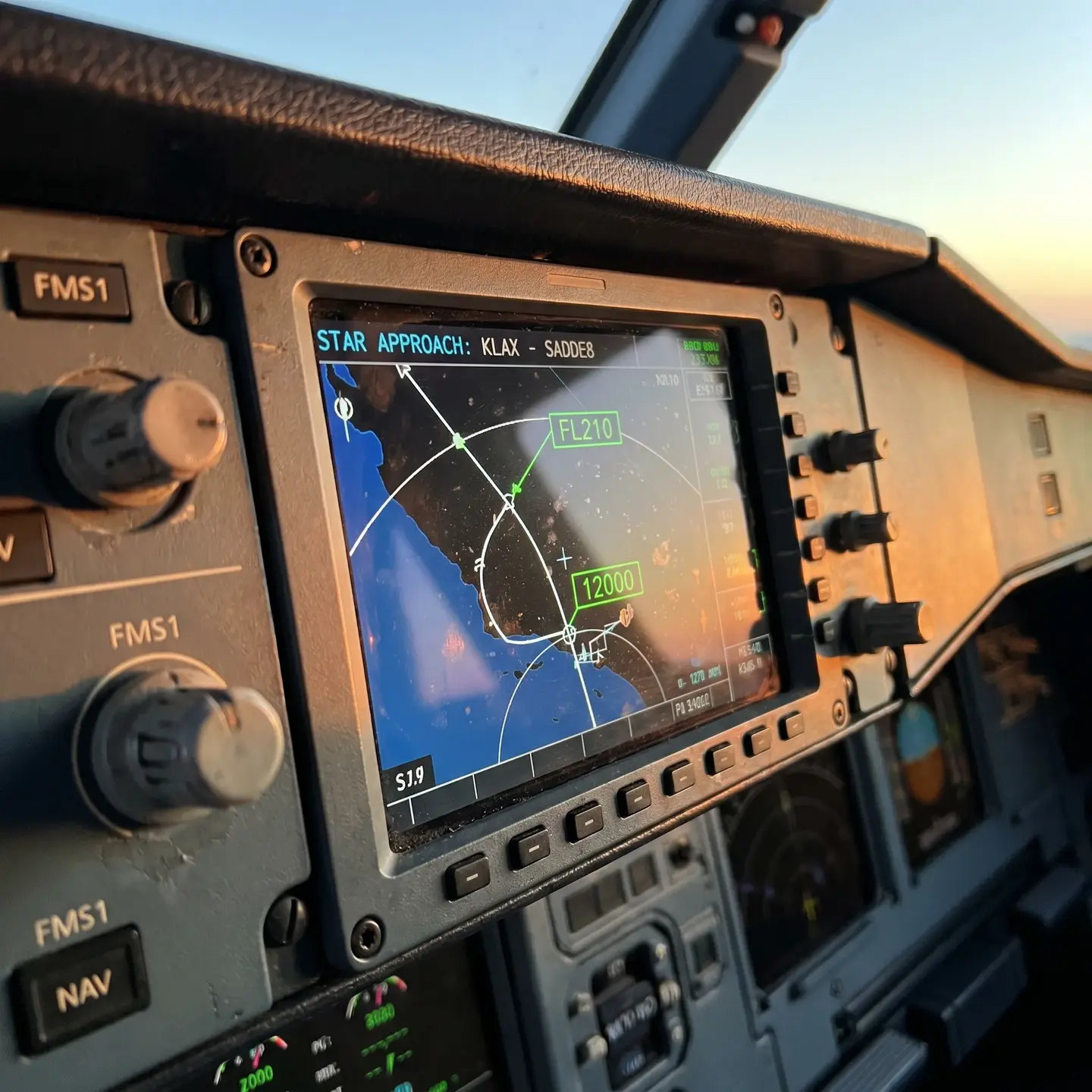 Flight navigation star approach
